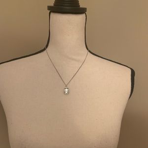 GORGEOUS NWT silver/rhinestone necklace